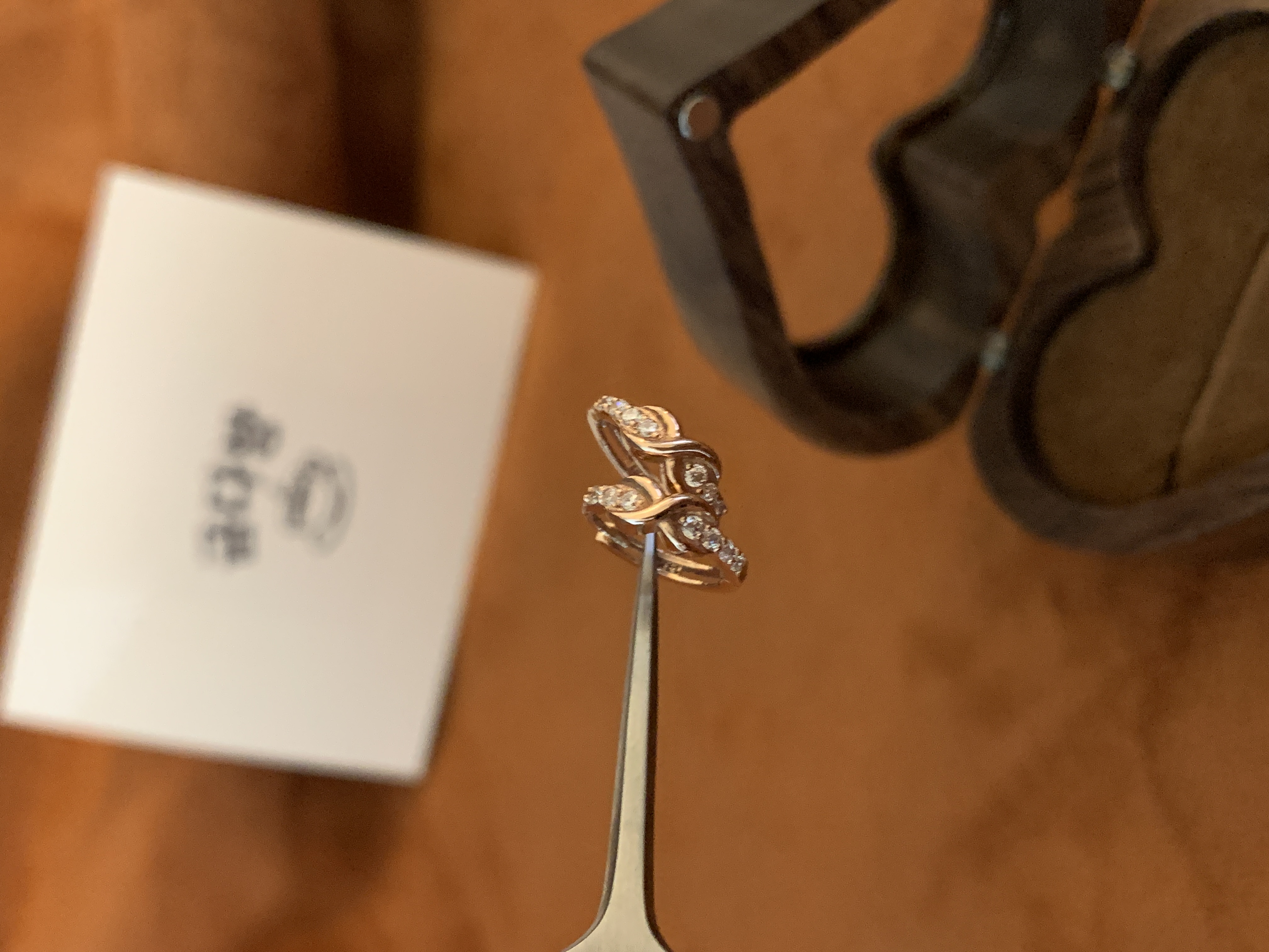 엑스 라인 큐빅 귀걸이